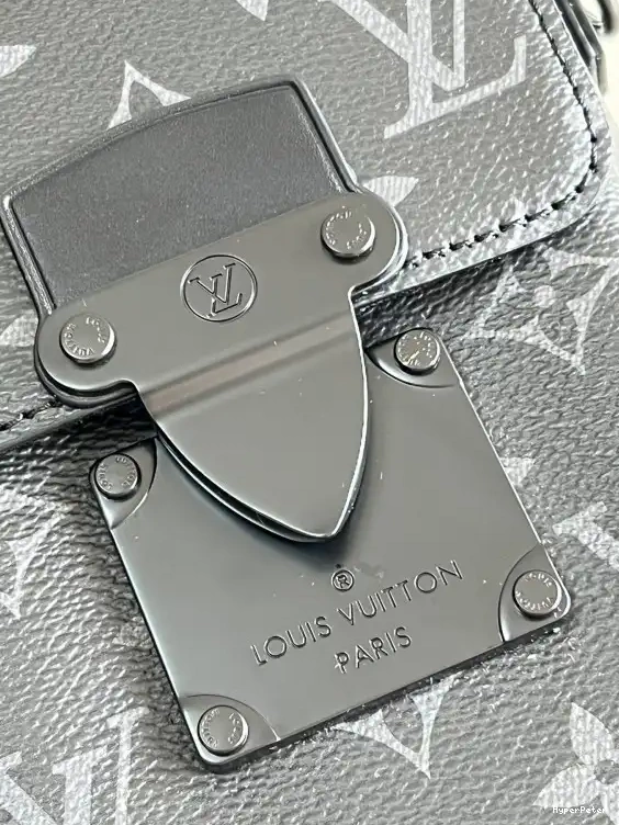 VUITTON WALLET S-LOCK LOUIS WEARABLE VERTICAL 0610